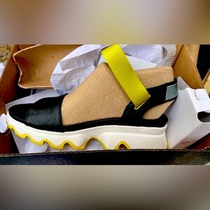 Sorel Kinetic Sandal